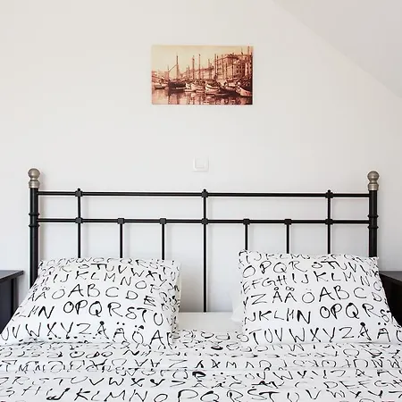 Neva Old Town Сплит